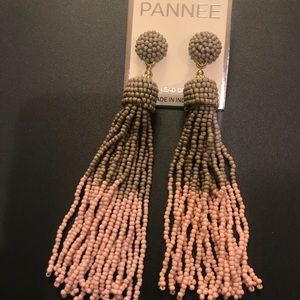 2 tone gray pink beaded earrings